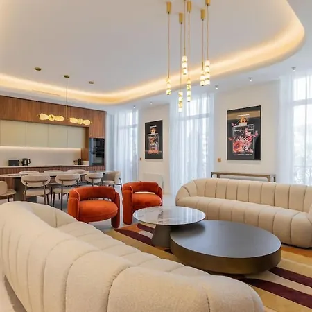 3 Centre Apartment Cannes